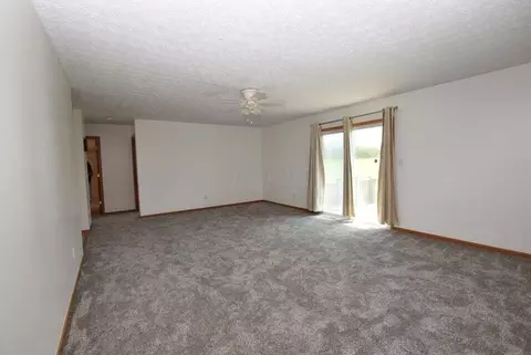 7869 Crowl Rd, De Graff, OH 43318 photo 10