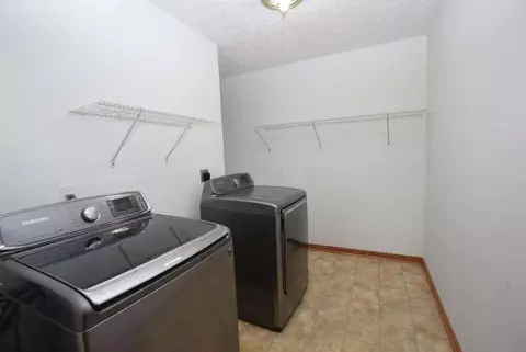 7869 Crowl Rd, De Graff, OH 43318 photo 29
