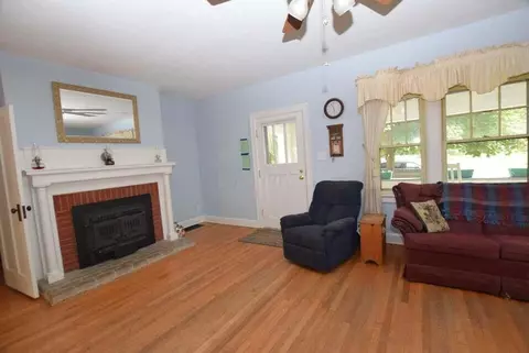 40 E Harding Rd, Springfield, OH 45504 photo 4