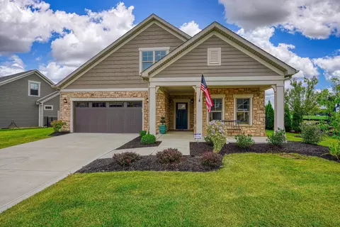 156 Daymark Dr, Delaware, OH 43015