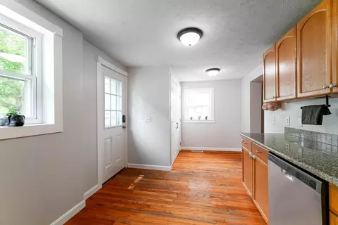 176 E William St, Delaware, OH 43015 photo 16