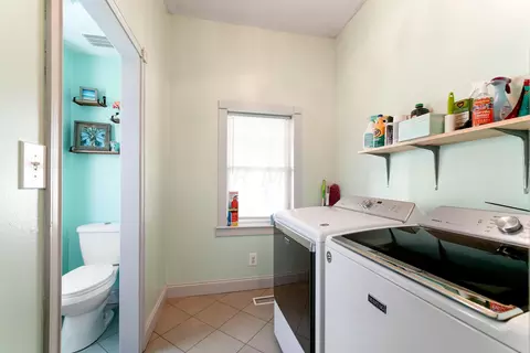 176 E William St, Delaware, OH 43015 photo 21
