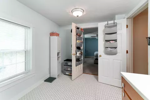 176 E William St, Delaware, OH 43015 photo 37