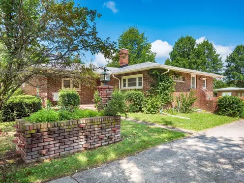 4116 Seldom Seen Rd, Powell, OH 43065