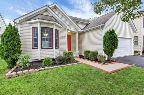 5559 Winchester Meadows Dr, Canal Winchester, OH 43110