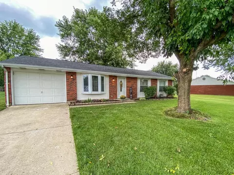 1870 Shoshoni Dr, Circleville, OH 43113
