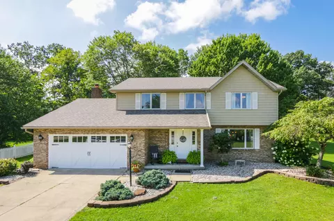 1862 Evline Dr, Mansfield, OH 44904