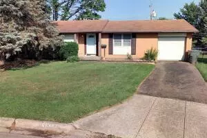 5812 Riverton Ct W, Columbus, OH 43232