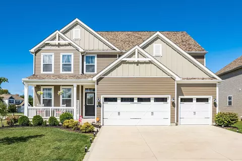 7209 Elaine St, Canal Winchester, OH 43110