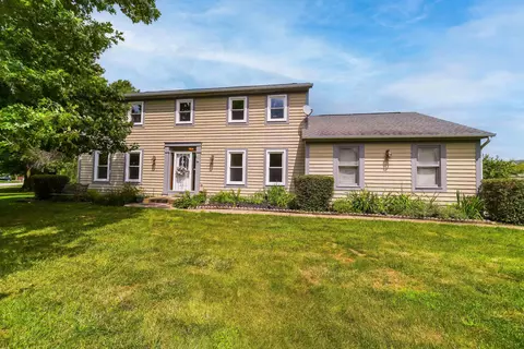 2150 Waitsfield Dr, Reynoldsburg, OH 43068