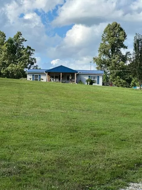 31514 Fairview Ridge Rd, Logan, OH 43138