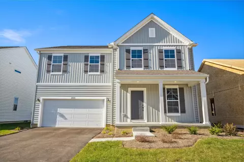 2655 Fieldwin Dr, Blacklick, OH 43004