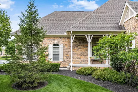 9346 Pratolino Villa Dr, Dublin, OH 43016