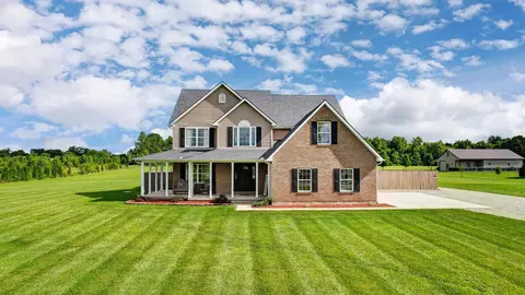 3828 Miller Rd, Springfield, OH 45502