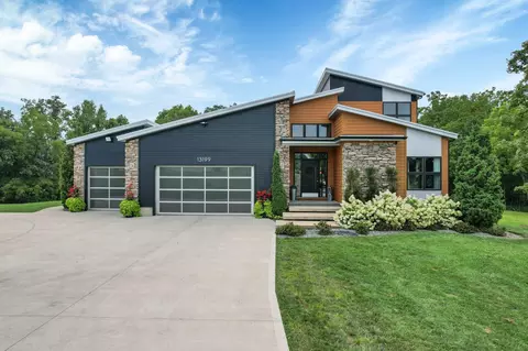 13199 Zion Rd, Thornville, OH 43076