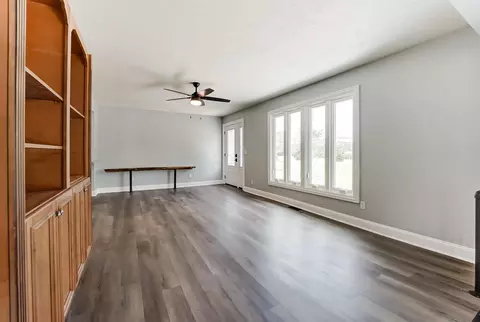8155 Springfield Jamestown Rd, Springfield, OH 45502 photo 15
