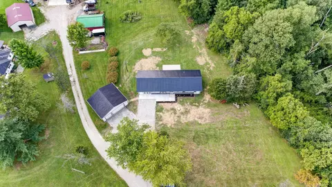 8155 Springfield Jamestown Rd, Springfield, OH 45502 photo 4