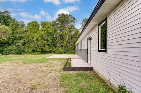 8155 Springfield Jamestown Rd, Springfield, OH 45502 photo 56