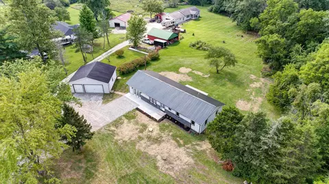 8155 Springfield Jamestown Rd, Springfield, OH 45502 photo 3