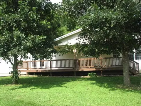 5663 Horns Mill Rd, Sugar Grove, OH 43155