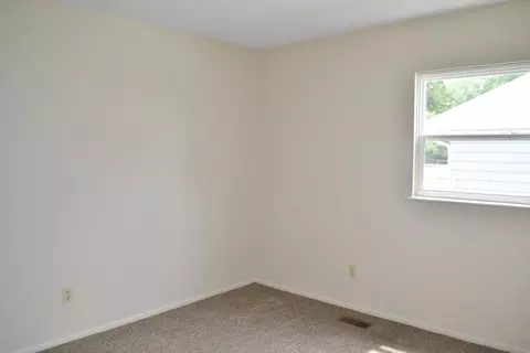 3324 Tackett St, Springfield, OH 45503 photo 12