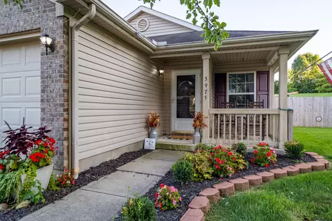3975 Genteel Dr, Grove City, OH 43123