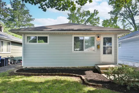 475 Chase Rd, Columbus, OH 43214