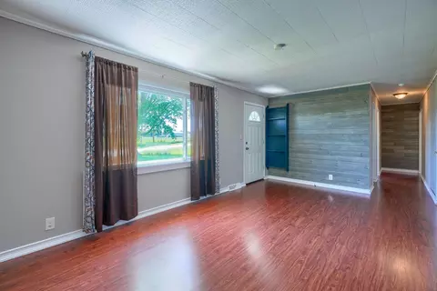 58 W Scioto St, Orient, OH 43146 photo 12