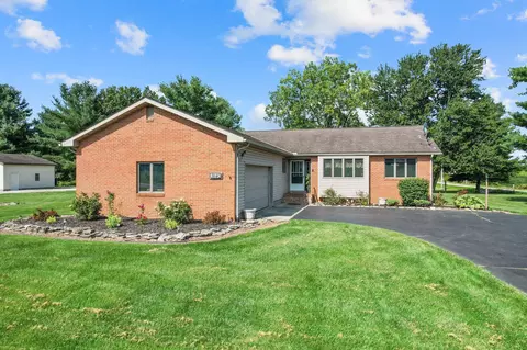 3840 York Rd SW, Pataskala, OH 43062