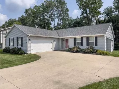 210 Lincoln Pl, North Lewisburg, OH 43060