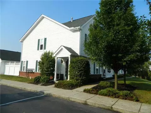 6301 Lakeview Dr E #31, Grove City, OH 43123