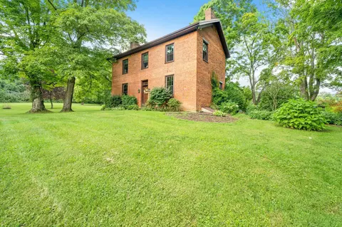2641 Cambria Mill Rd, Granville, OH 43023