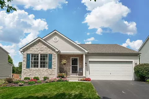 323 Cherry Leaf Rd, Delaware, OH 43015