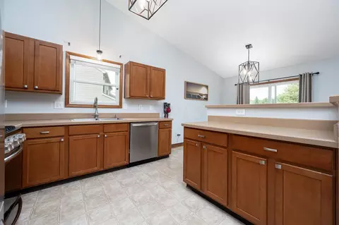 323 Cherry Leaf Rd, Delaware, OH 43015 photo 13