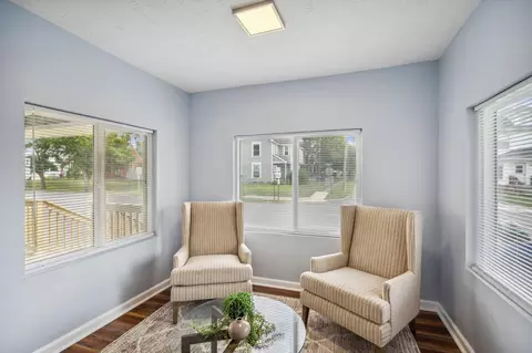 126 E Walnut St, Marion, OH 43302 photo 8