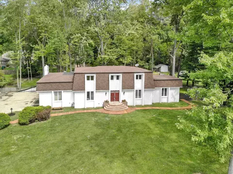 5120 Etna Rd, Columbus, OH 43213