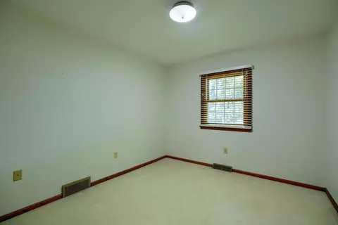 552 Sycamore Dr, Circleville, OH 43113 photo 55