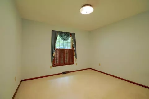 552 Sycamore Dr, Circleville, OH 43113 photo 51