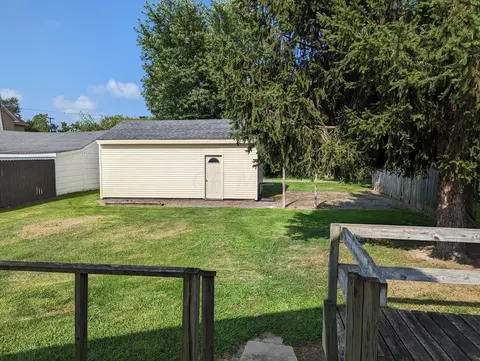145 Scioto St, Marion, OH 43302 photo 5