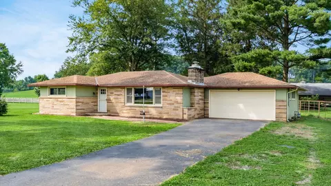 1839 Newark Rd, Zanesville, OH 43701