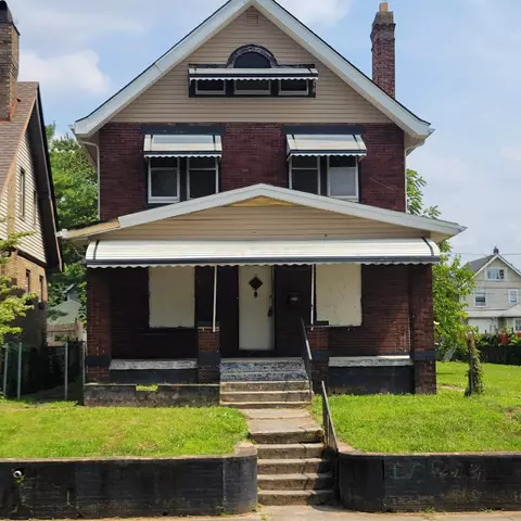 902 Linwood Ave, Columbus, OH 43206