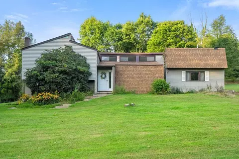 11397 Swick Holton Rd, Saint Louisville, OH 43071