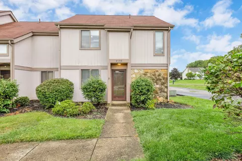 6156 Baskerville Dr #D, Columbus, OH 43213