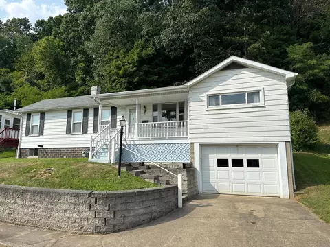 1222 4th St, Logan, OH 43138 photo 2