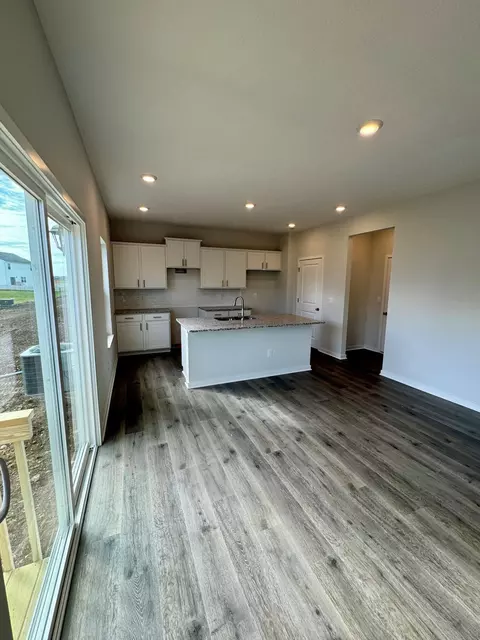 489 Melissa Dr, Plain City, OH 43064