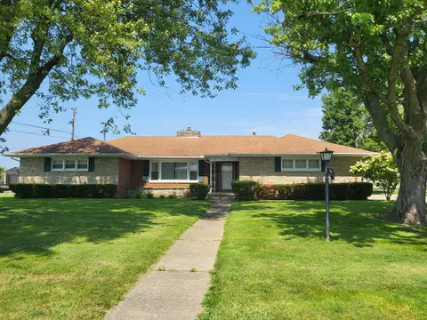 363 Carolyn Rd, Washington Court House, OH 43160