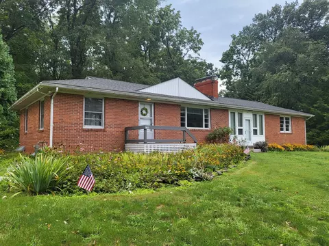 1200 E Chestnut St, Mount Vernon, OH 43050