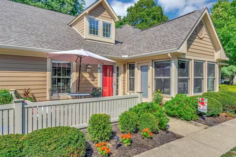 38 Stone House Way, Newark, OH 43055