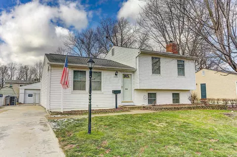 3323 Fontaine Rd, Columbus, OH 43232