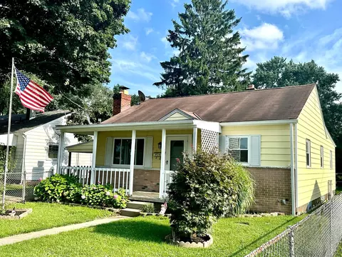 792 Pennsylvania Ave, Lancaster, OH 43130